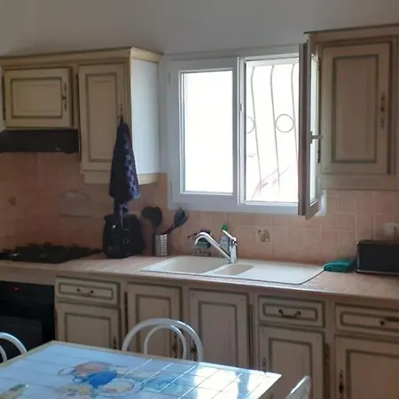 Maisonnette Au Pied De La Garrigue Ferienhaus *