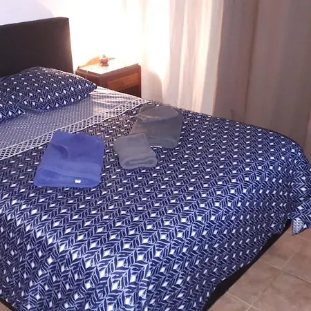 Ferienhaus Maisonnette Au Pied De La Garrigue Bernis